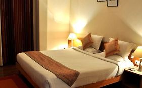 Sterling Suites Langford Town Bangalore 3*